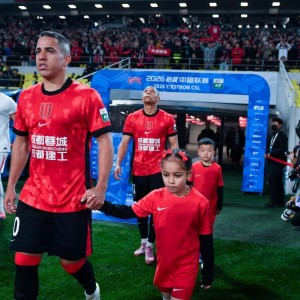 开云体育下载-足协还在等什么？国足潜在归化大牌两场比赛1球1助攻，已会唱国歌